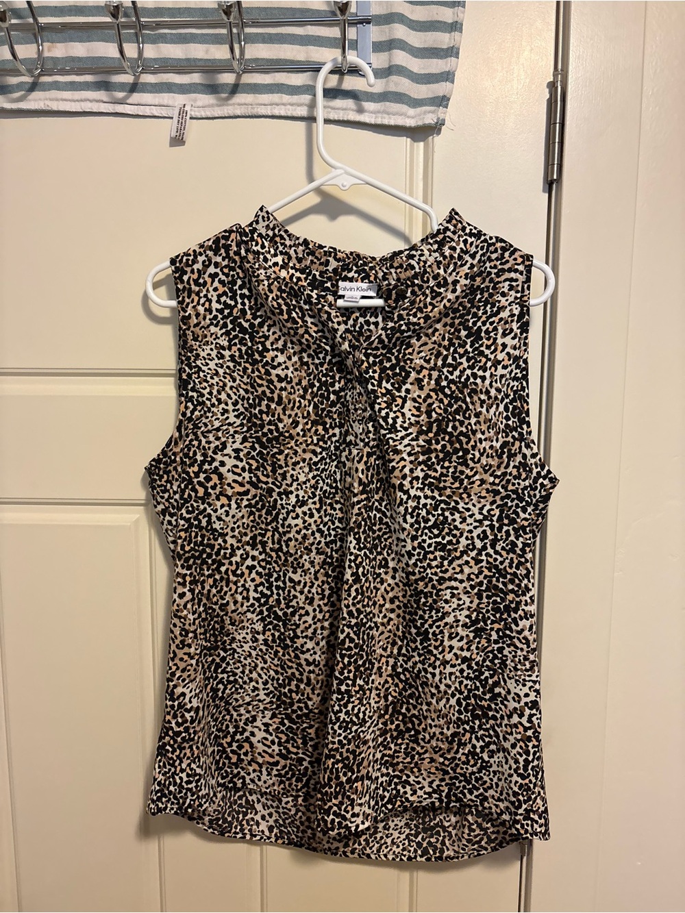 Calvin Klein Leopard Print Sleeveless Camisole - Black, Tan